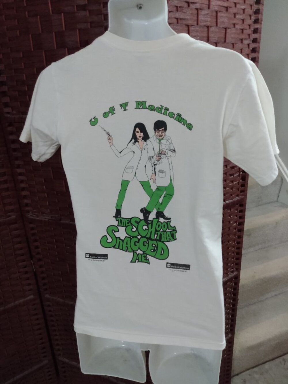 Vintage University Of Toronto Medicine T shirt The School That Shagged Me 2003 S
